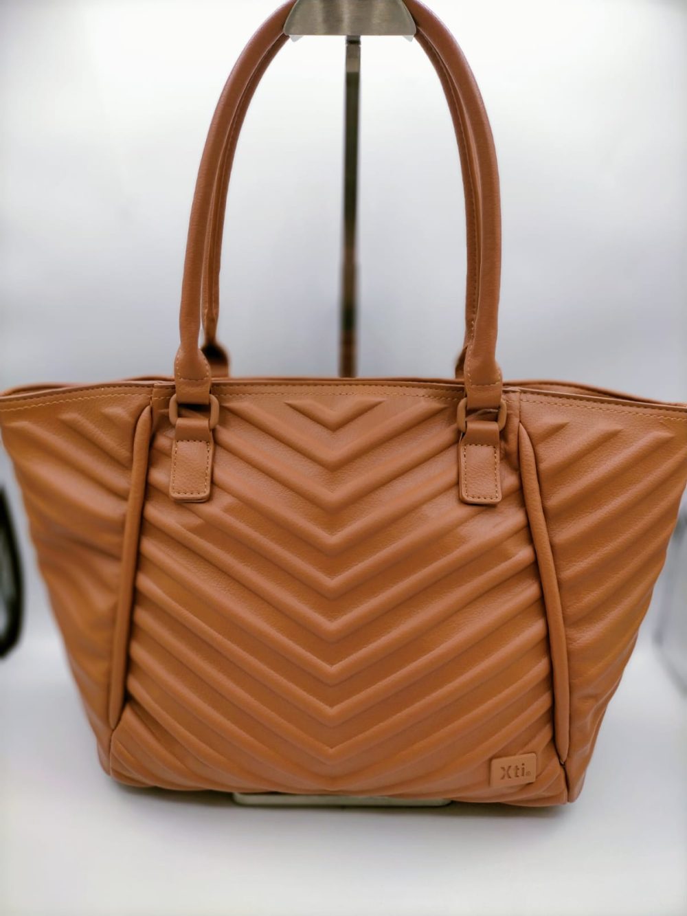 BORSA CON MANICO XTI