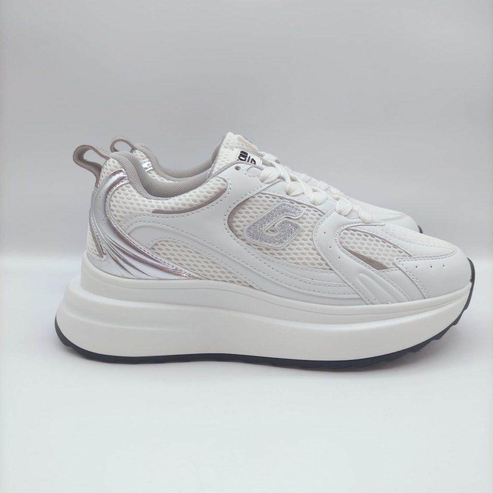 SNEAKERS GOLD