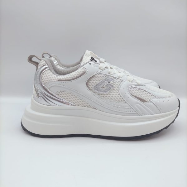 SNEAKERS GOLD
