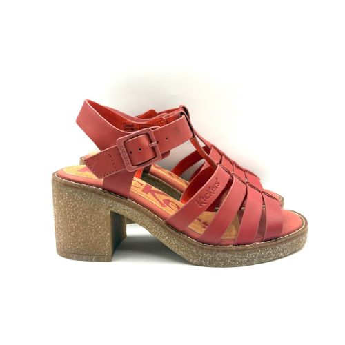 SANDALO KICKERS