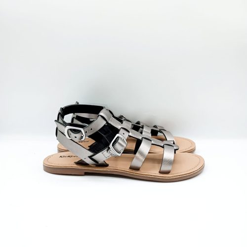 SANDALO KICKERS