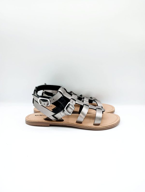 SANDALO KICKERS
