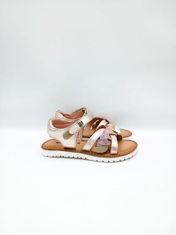 SANDALO KICKERS
