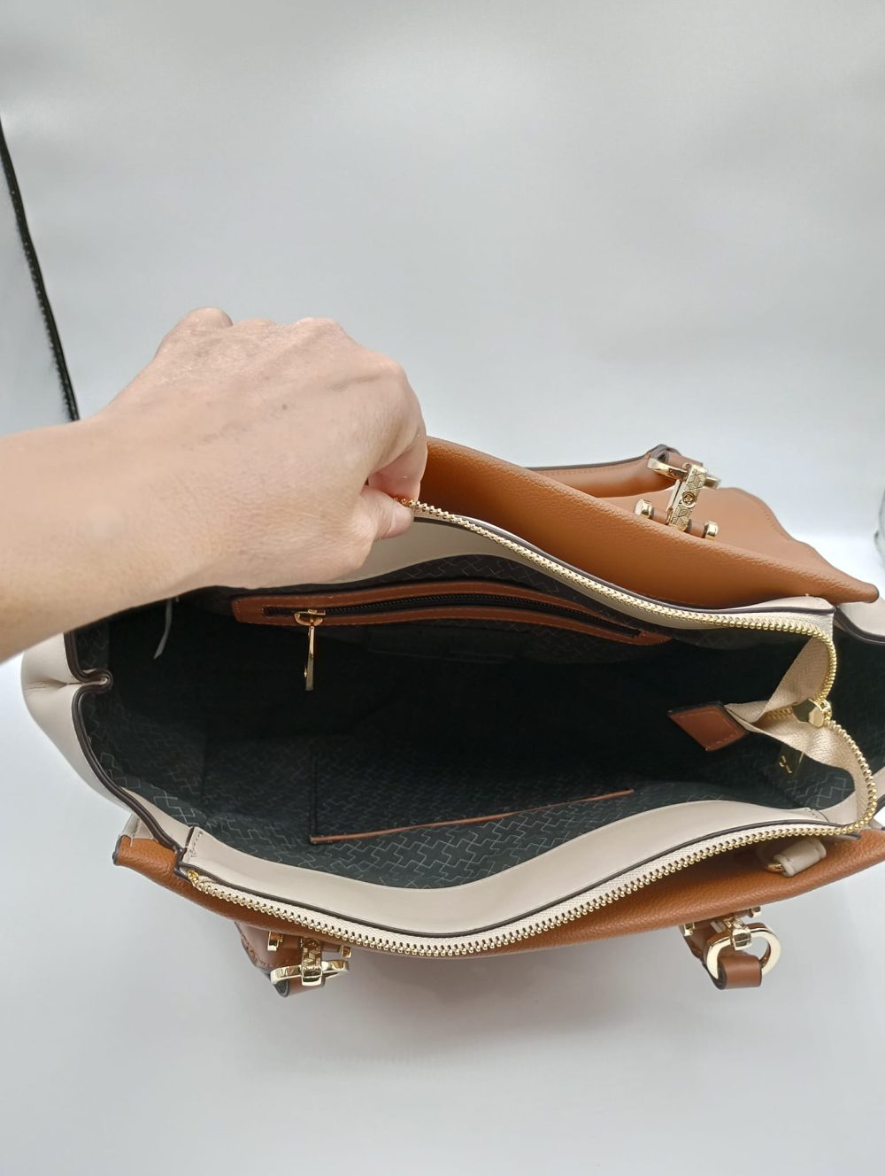 BORSA XTI - immagine 5