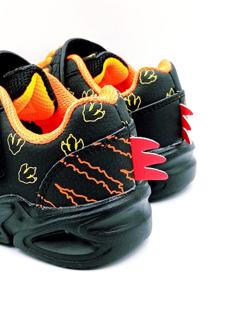 SNEAKERS CON LUCI MELANIA - immagine 4