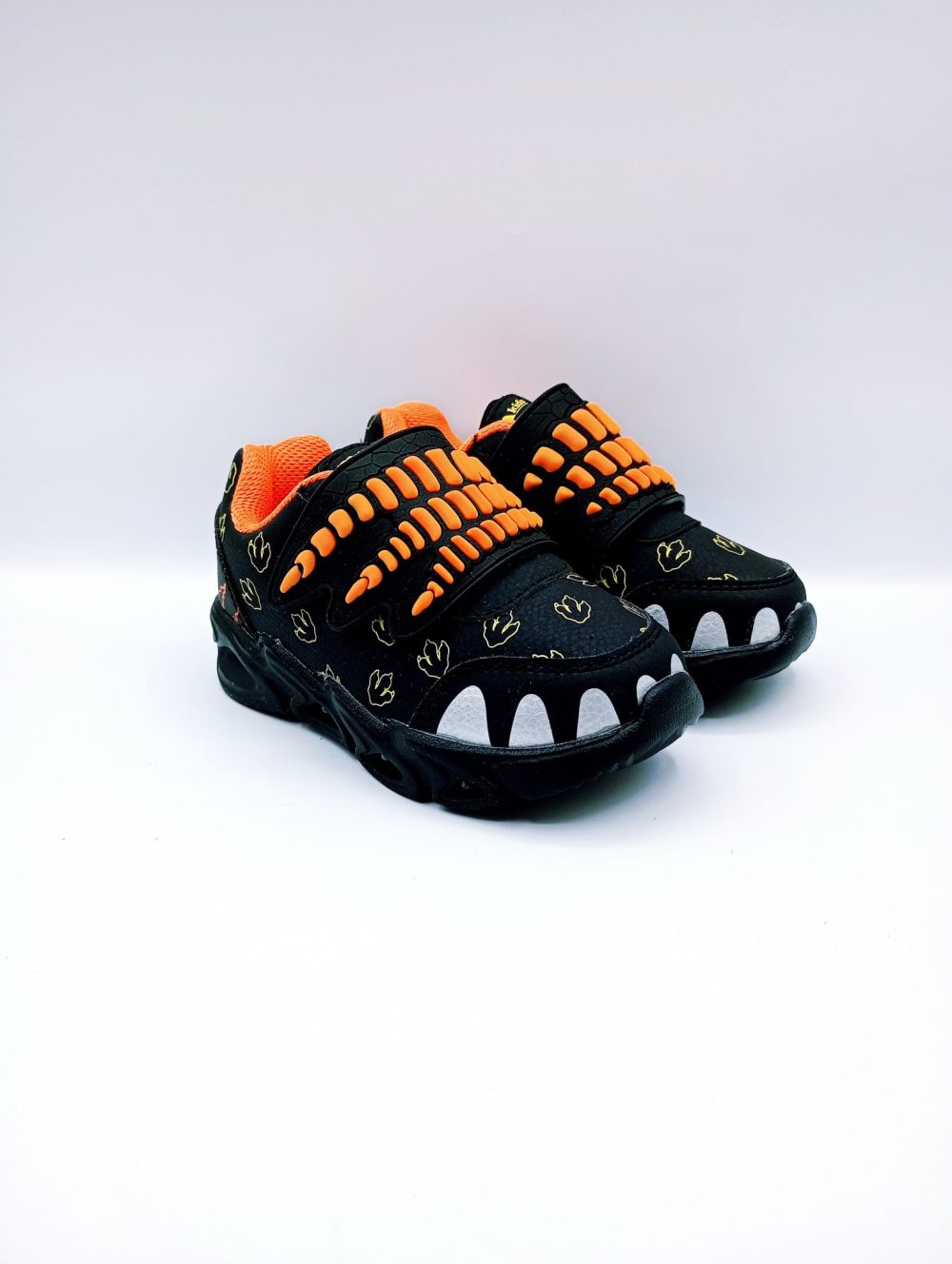 SNEAKERS CON LUCI MELANIA - immagine 3