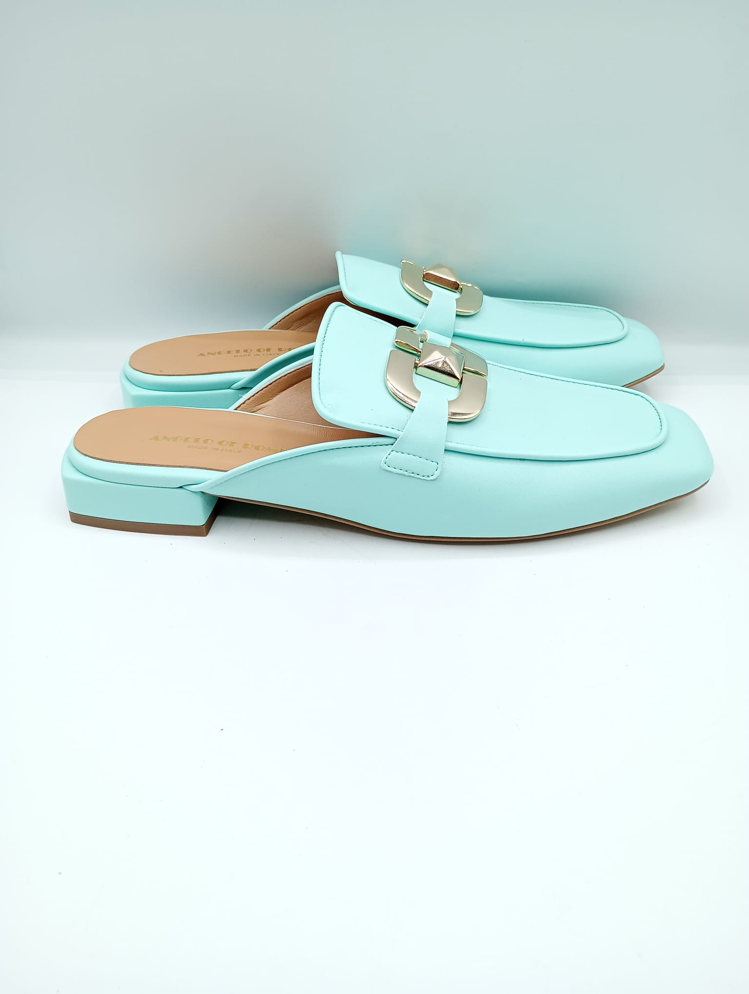 SLINGBACK ANGELO