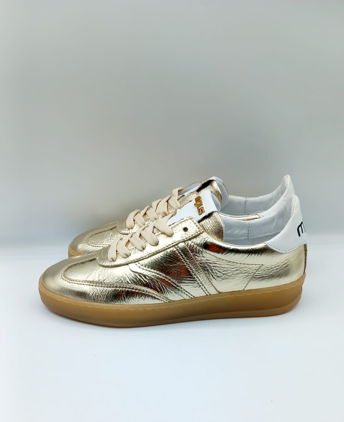 SNEAKERS MYUS